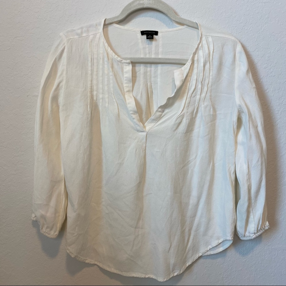 Ann Taylor white long sleeve blouse